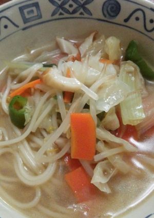 創味シャンタンでチャンポン風煮麺-レシピのメイン写真