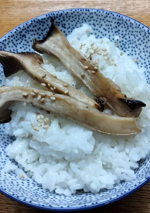 焼きエリンギのせご飯-レシピのメイン写真