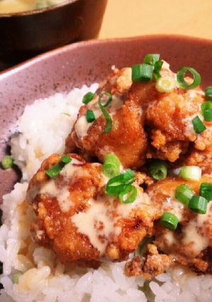鶏ムネ肉*ジューシー唐揚げ丼-レシピのメイン写真
