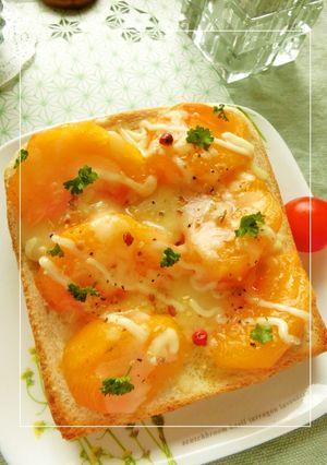 柿のハーブ塩マヨチーズトースト-レシピのメイン写真