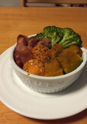 彩り野菜とウインナーのココットカマン-レシピのメイン写真
