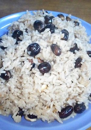 昆布茶で炊いた黒豆ご飯-レシピのメイン写真