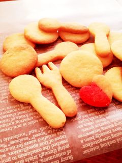型抜きクッキー-レシピのメイン写真