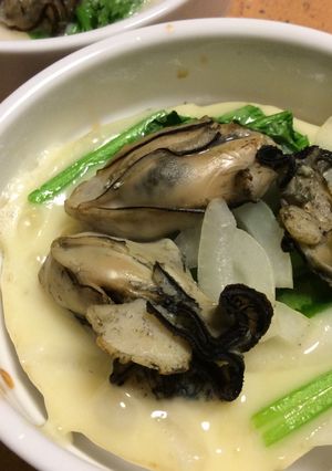 牡蠣とほうれん草のココットカマン-レシピのメイン写真