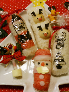 酢めしでスティックおにぎり★クリスマス-レシピのメイン写真