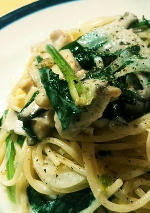 鶏肉とほうれん草のやさしいクリームパスタ-レシピのメイン写真