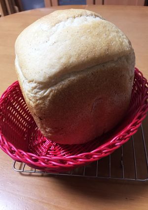 甘酒の力で少量イーストでもふっくら食パン-レシピのメイン写真