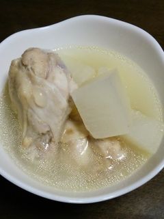 創味シャンタンで鶏手羽大根スープ-レシピのメイン写真