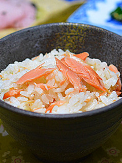 塩鮭とわさびの炊き込みご飯-レシピのメイン写真