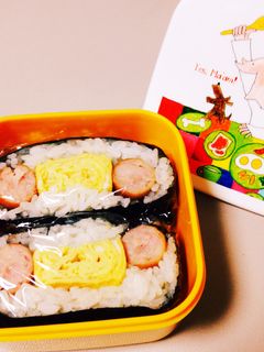 ウインナーと卵焼きのおにぎらず-レシピのメイン写真