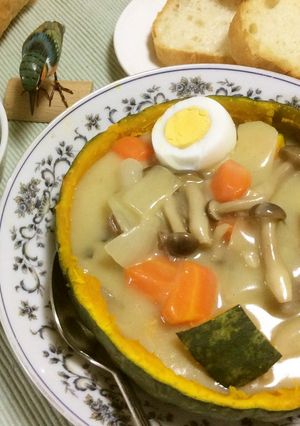 丸ごと、かぼちゃのお皿deシチュー-レシピのメイン写真