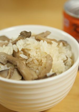 キノコの炊き込みご飯-レシピのメイン写真