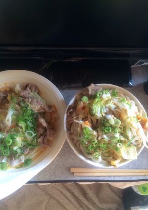 本日のねこにんめし♪肉たまうどん-レシピのメイン写真