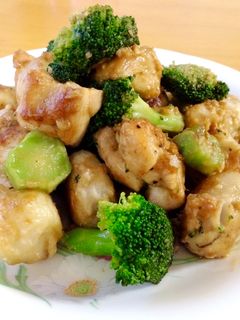 簡単♪鶏モモ肉と里芋のガリバタ醤油炒め☆-レシピのメイン写真