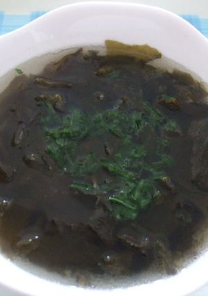 創味シャンタンで即席わかめスープ-レシピのメイン写真