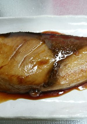 てりてり！フライパンでぶりの照り焼き-レシピのメイン写真