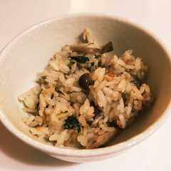 รูปของ きのこと青菜の炊き込みごはん