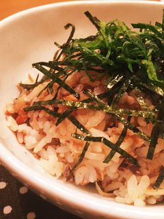 ぶりの照り焼きで混ぜ寿司-レシピのメイン写真