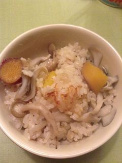 きのことサツマイモの炊き込みご飯-レシピのメイン写真
