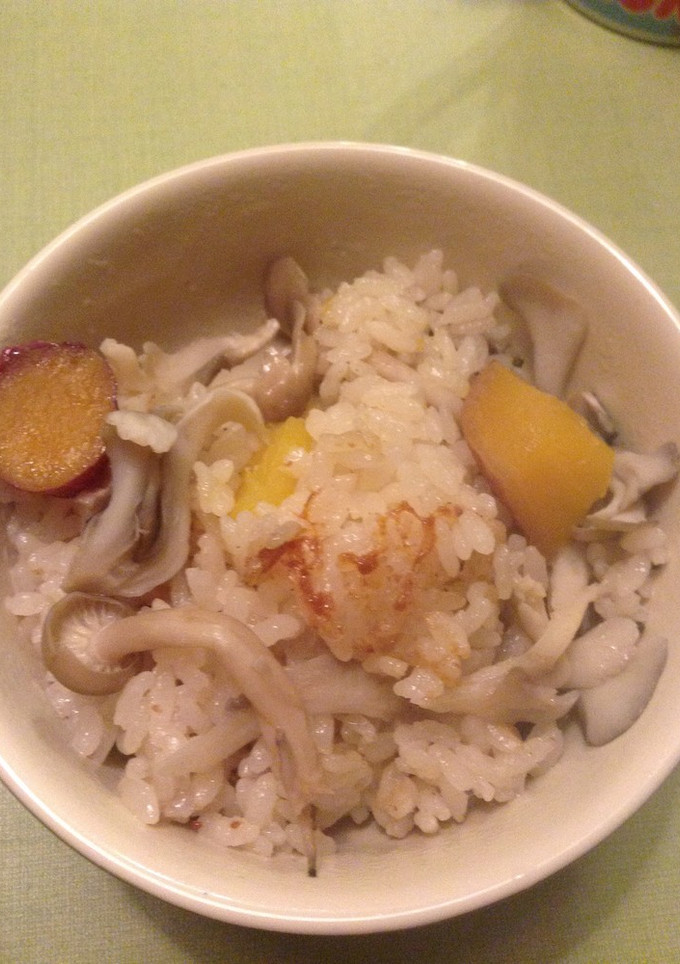 きのことサツマイモの炊き込みご飯-レシピのメイン写真