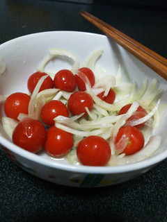 簡単☆ミニトマトと玉ねぎのマリネ-レシピのメイン写真