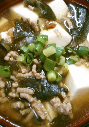 豆腐とワカメ 挽き肉のピリ辛中華スープ♪-レシピのメイン写真