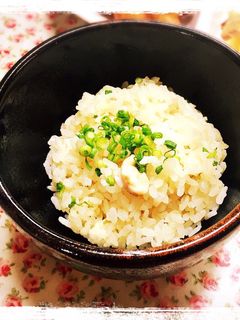 鶏皮de塩味♡簡単 炊き込みご飯-レシピのメイン写真