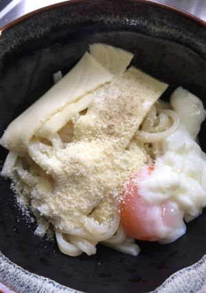 家にある物で！カルボナーラうどん-レシピのメイン写真