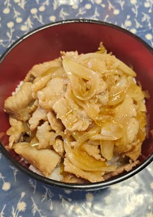 簡単おいしい🌟スタミナ豚バラ丼-レシピのメイン写真