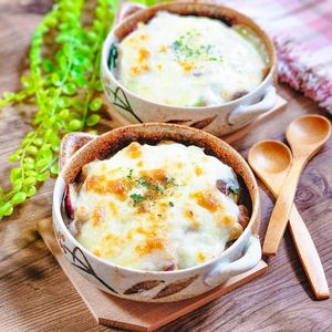 とろんバター香る！さつまいもと鶏肉の長芋グラタン