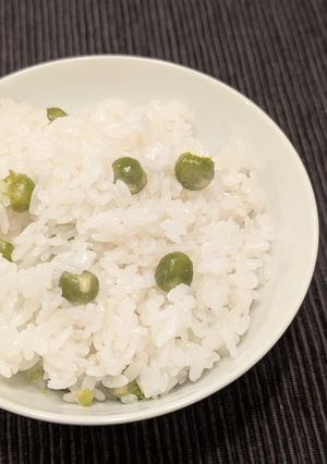 春に美味しい！簡単グリンピースごはん-レシピのメイン写真