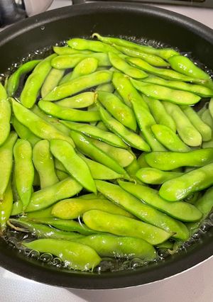 時短枝豆の茹で方⭐︎フライパンで楽⭐︎節約-レシピのメイン写真