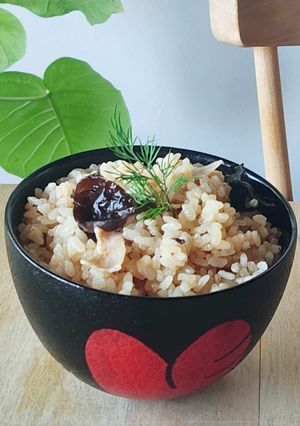だし入り炊き込みご飯☆おにぎり弁当☆夕食-レシピのメイン写真