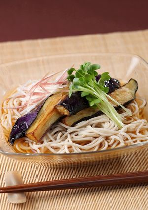 【卯月製麺】揚げなすとみょうがの冷し蕎麦-レシピのメイン写真