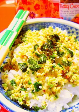 のりたまふりかけ風◆たまごそぼろ混ぜご飯-レシピのメイン写真