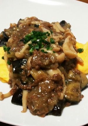 大豆のお肉☆なすとキノコの餡掛けオムレツ-レシピのメイン写真