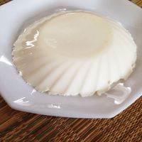 基本からアレンジまで！思わずつくりたくなる「杏仁豆腐 杏仁霜なし