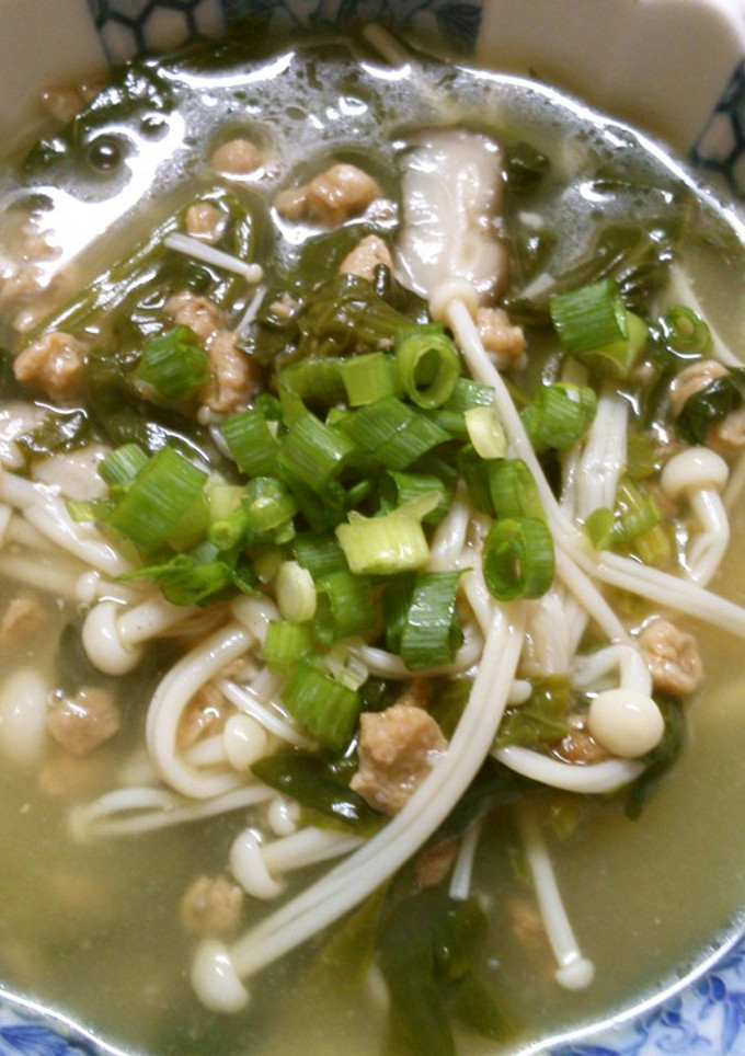 簡単！大豆のお肉とほうれん草の中華スープ-レシピのメイン写真