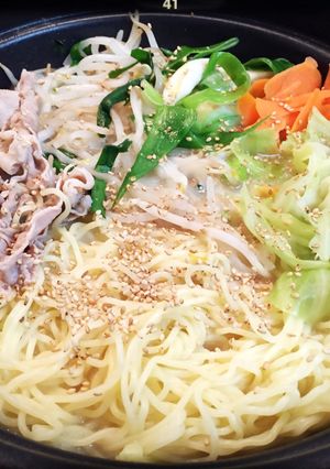 ☆スガキヤ和風とんこつ鍋ラーメン☆-レシピのメイン写真