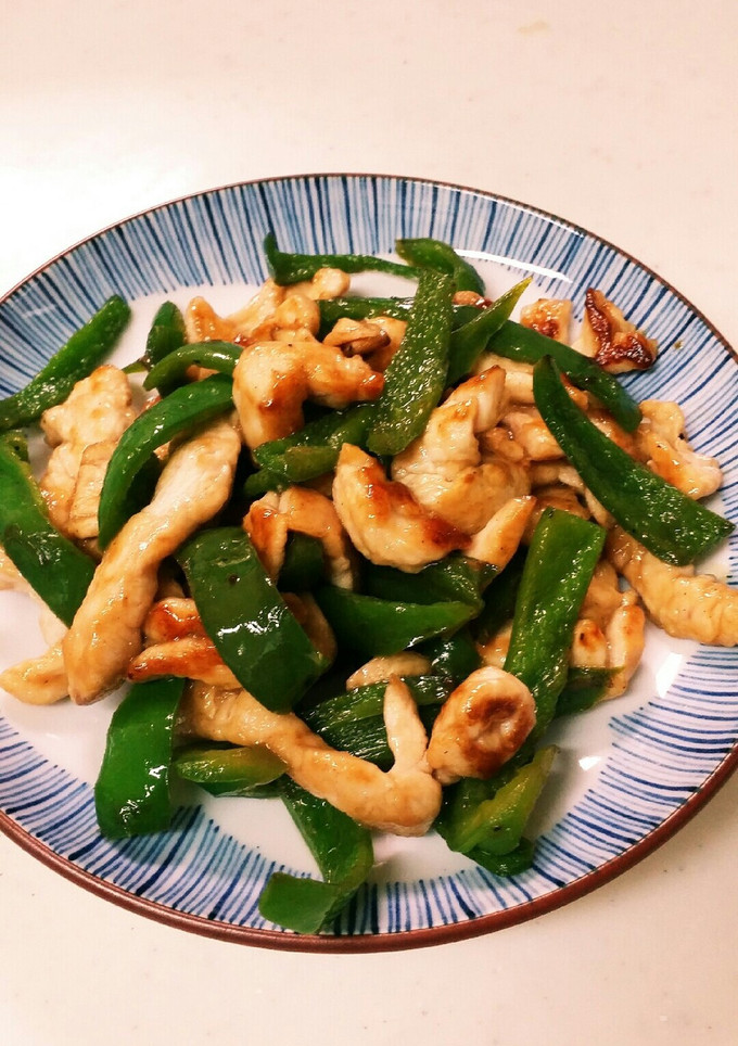 ピーマンと鶏むね肉の細切り炒め-レシピのメイン写真
