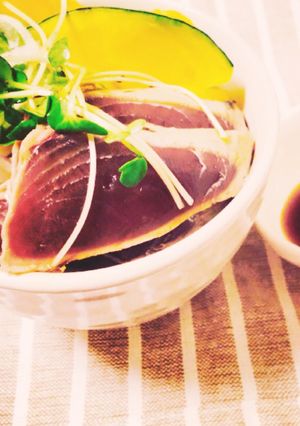 簡単☆ヘルシー☆鰹のたたき☆どんぶり-レシピのメイン写真