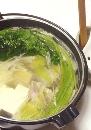 簡単に一品追加、具多め湯豆腐。-レシピのメイン写真
