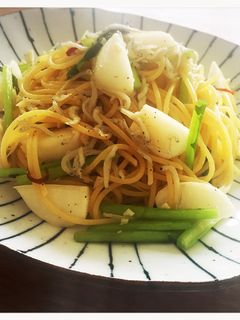簡単パスタ♡しらすとかぶのペペロンチーノ-レシピのメイン写真