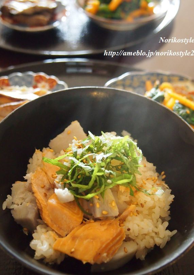 里芋と鮭の炊き込みご飯-レシピのメイン写真