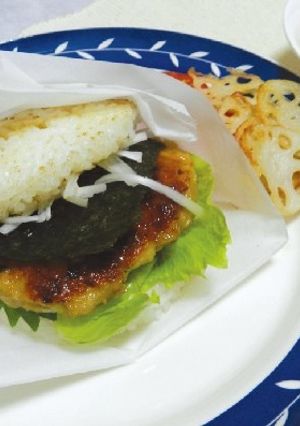 吾妻さん家の蓮根ライスバーガー-レシピのメイン写真