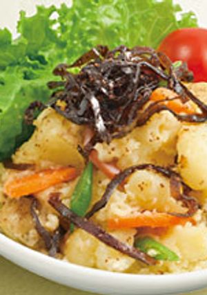 意外な組み合わせ！昆布入りポテトサラダ-レシピのメイン写真