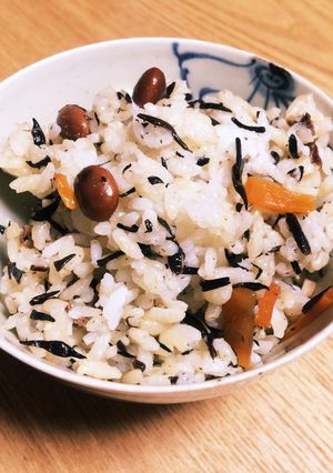 簡単で栄養満点♡ひじきの混ぜご飯-レシピのメイン写真