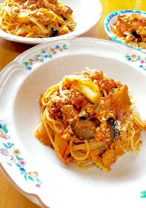 鶏ひき肉と残り野菜のトマトパスタ-レシピのメイン写真