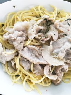 イケる!お茶漬け海苔と豚肉の和風パスタ-レシピのメイン写真