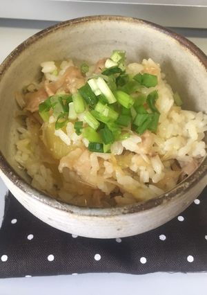 さつまいもご飯？〜ネギ豚混ぜご飯-レシピのメイン写真